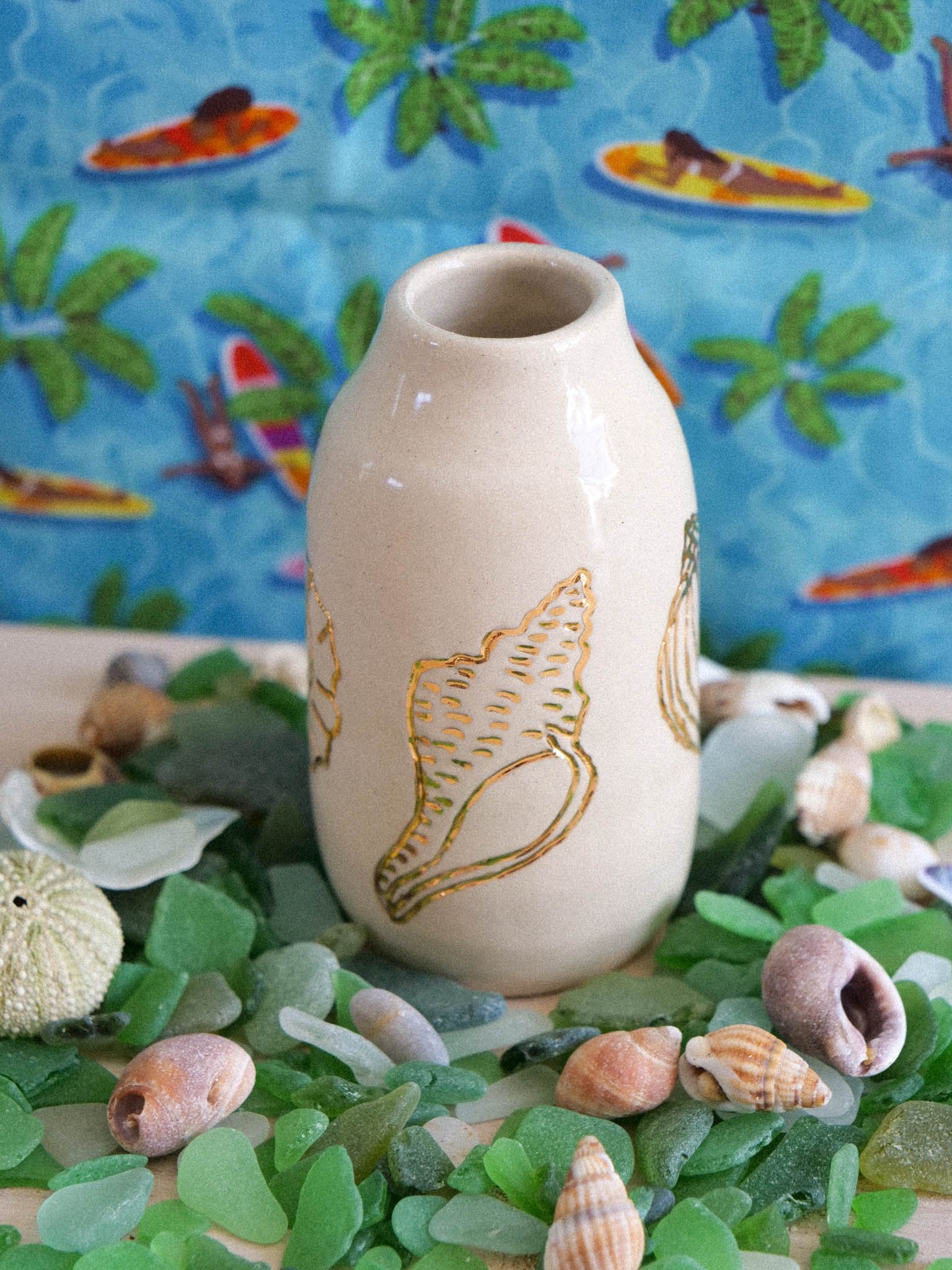 Mini Vase Golden Shells